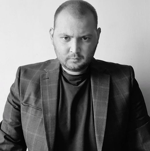 Черен ден за нашия театър...